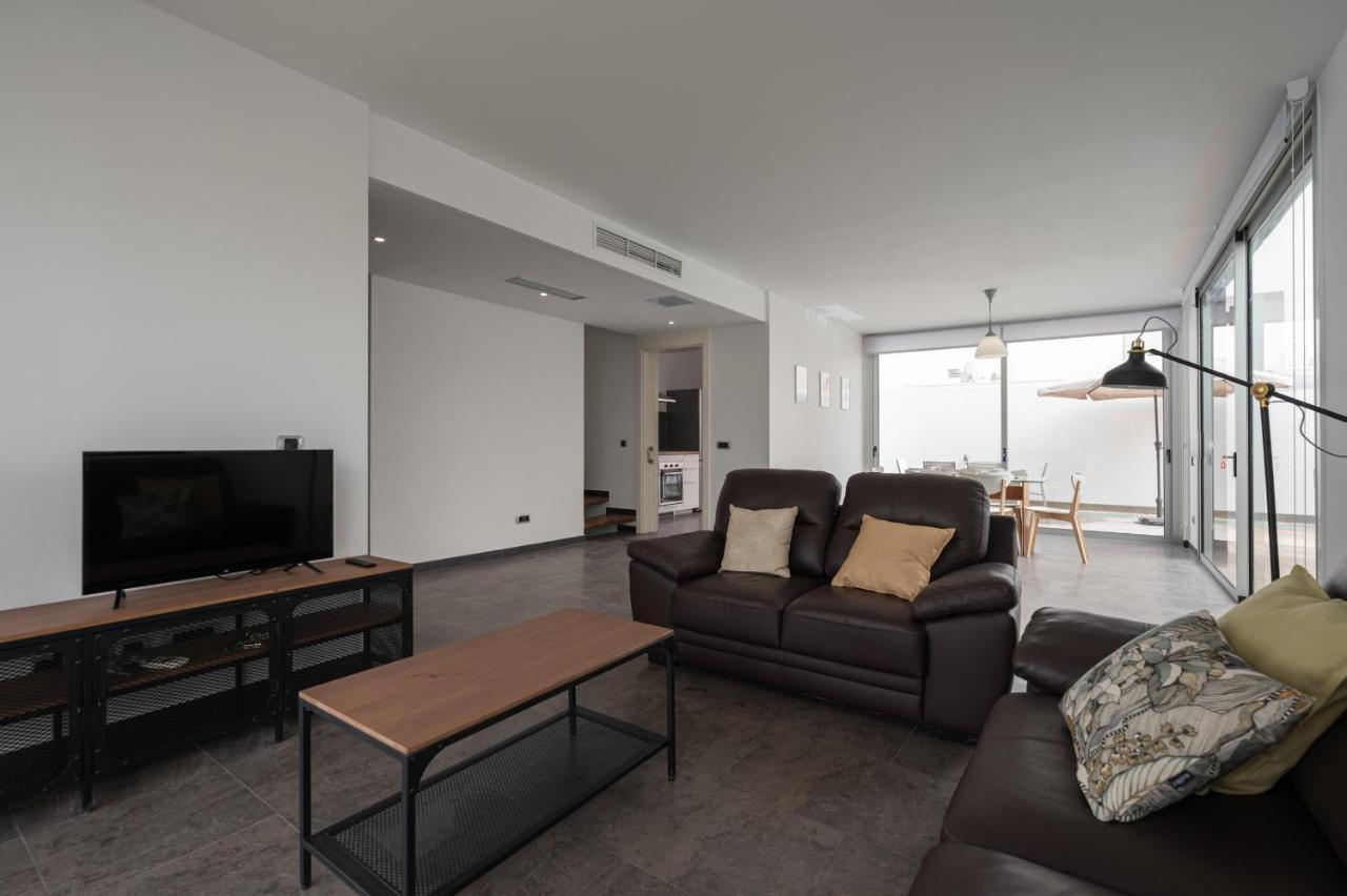فيلا Modern 2Br House - Private Pool - Parking San Bartolomé المظهر الخارجي الصورة
