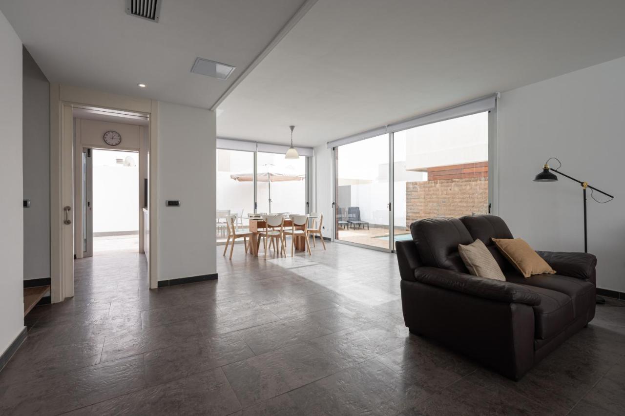 فيلا Modern 2Br House - Private Pool - Parking San Bartolomé المظهر الخارجي الصورة